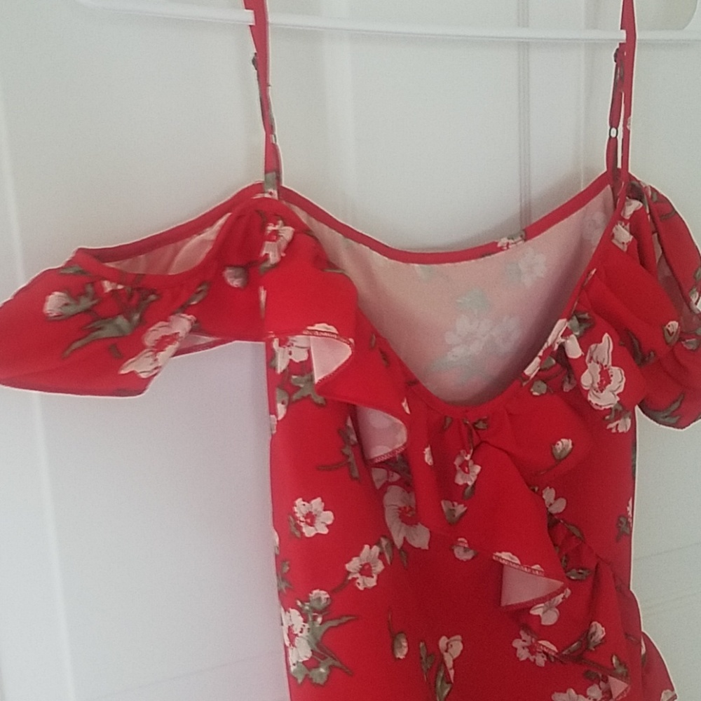 Dress - Picture 2 of 3